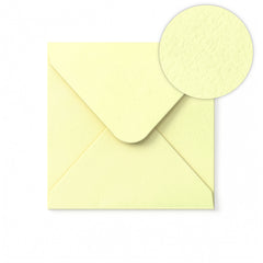 Ivoorkleurige Envelop met Hamerslagstructuur 155x155 mm