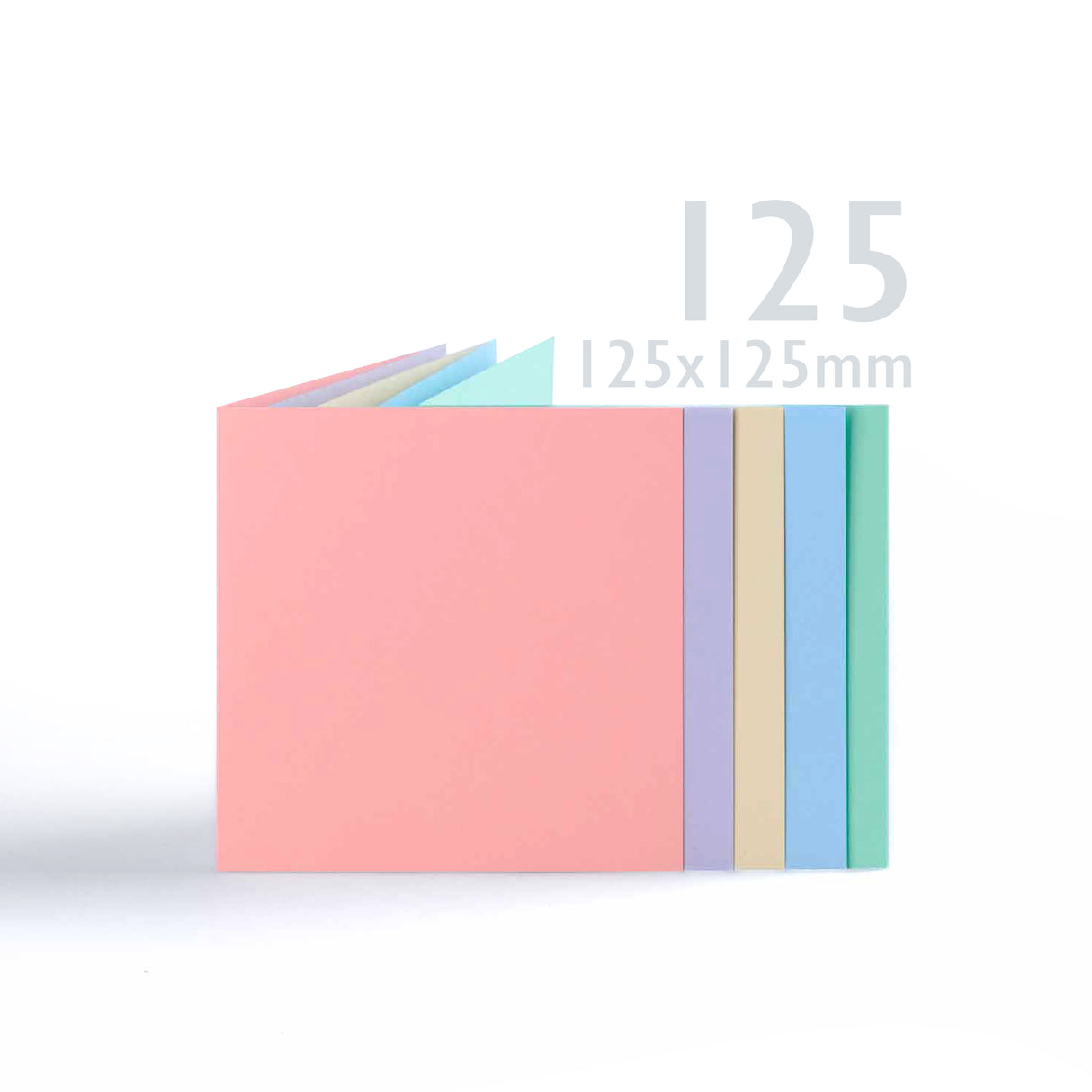 Gemengde pastelkleurige kaarten van 225 g/m² en bijpassende enveloppen van 100 g/m²