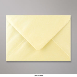 125X175MM CHAMPAGNE LUSTRE WALLET GUMMED PLAIN 90GSM WOVE