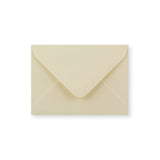 Crèmekleurige Envelop 82x113 mm (C7)