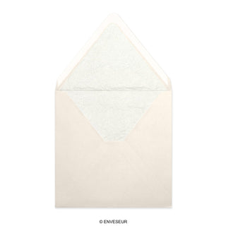 Enveloppen met decoratieve binnenzijde
