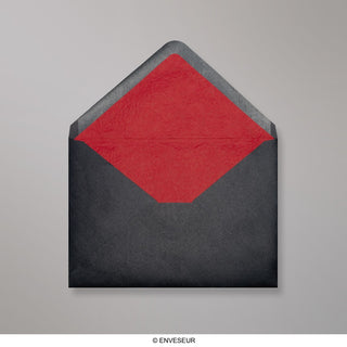 Enveloppen met decoratieve binnenzijde