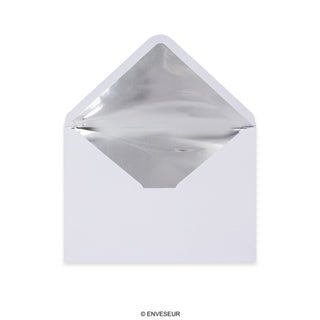 Enveloppen met decoratieve binnenzijde