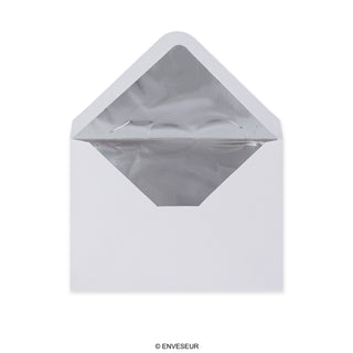 Enveloppen met decoratieve binnenzijde
